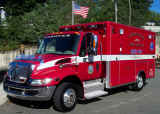 Andover Ambulance 2 2007.jpg (250387 bytes)