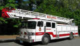 Boylston Ladder 1 2010.jpg (258654 bytes)
