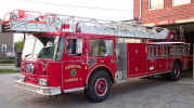 Dedham Ladder 2.jpg (169085 bytes)