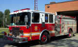 East Greenwich RI Engine 3.jpg (202780 bytes)