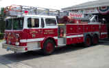 Nahant Ladder 31.jpg (139255 bytes)