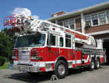 Newton Ladder 3 2009.jpg (221668 bytes)
