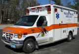 Wellfleet Ambulance 98 2009.jpg (211858 bytes)