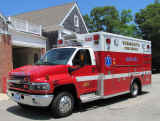 Yarmouth Ambulance 56 2010.jpg (271280 bytes)